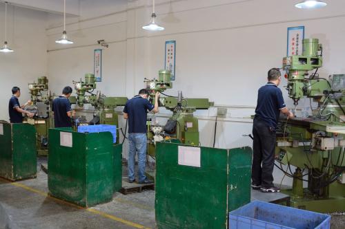 注塑模具制造斜導(dǎo)柱滑塊抽芯機(jī)構(gòu)設(shè)計(jì)原則 注塑模具制造斜導(dǎo)柱滑塊抽芯機(jī)構(gòu)設(shè)計(jì)原則